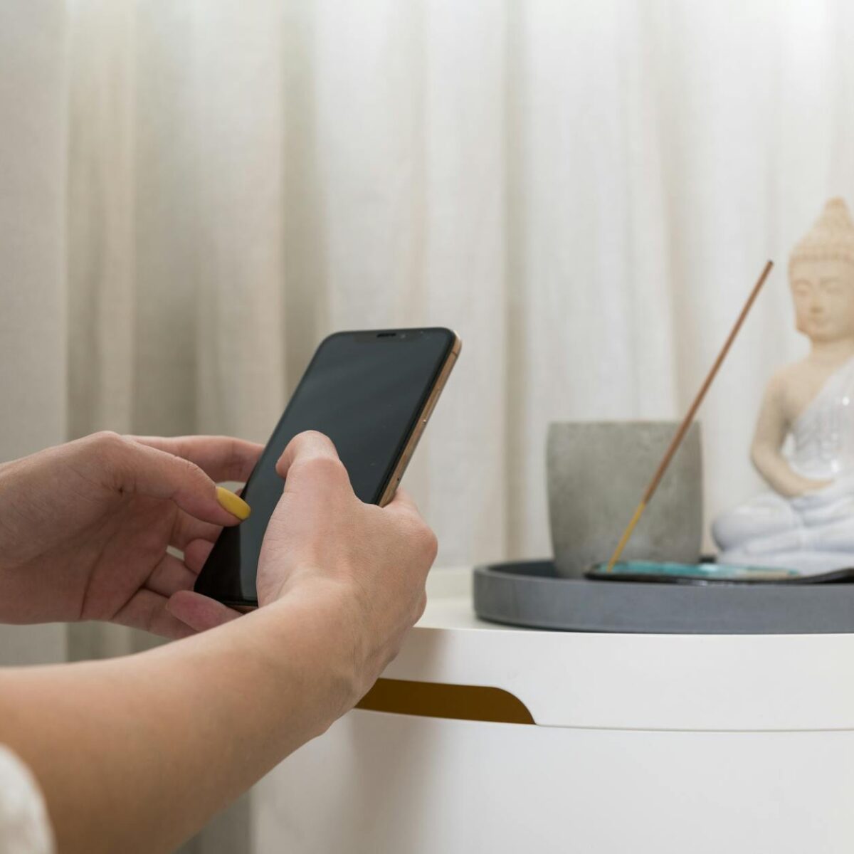 Os Melhores Aplicativos Gratuitos para Meditação Guiada em Português do Brasil: Seu Guia Completo para o Bem-Estar — aplicati