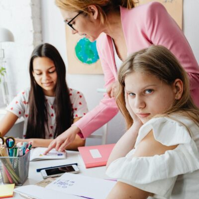 Como a Inteligência Artificial Revoluciona o Apoio a Alunos com Dislexia: Soluções Inovadoras para o Aprendizado — como a int
