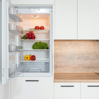 Otimize Sua Geladeira: Guia Completo para Alimentos Frescos e Duradouros — como organizar a geladeira para os alimentos durar