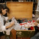 Upcycling na Moda: O Guia Definitivo para Transformar Roupas Velhas e Criar Estilo Sustentável — o que é upcycling na moda e